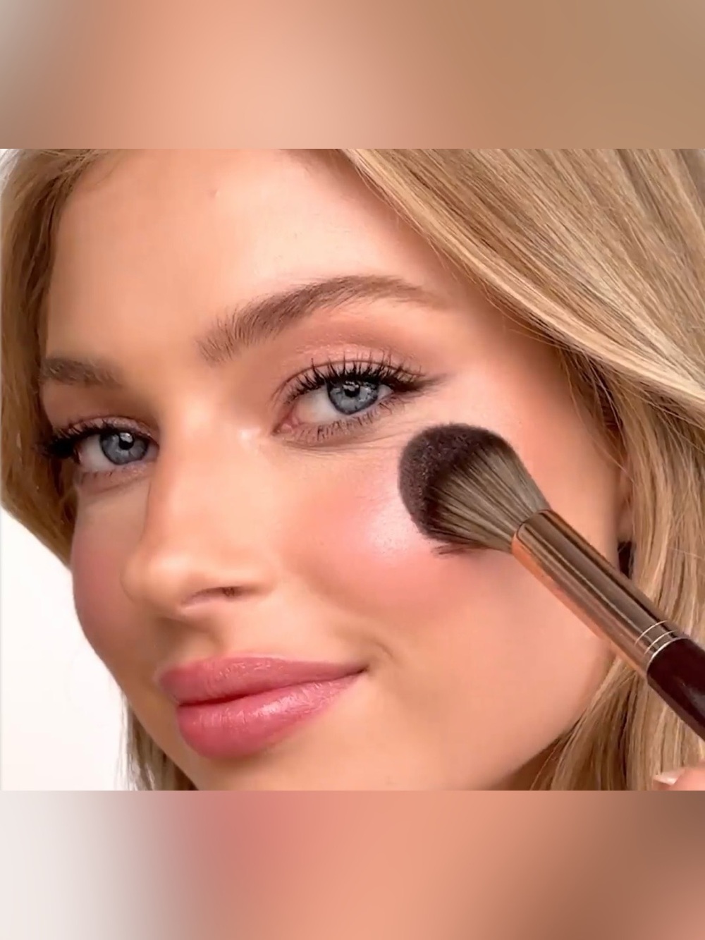 Charlotte Tilbury Hollywood Instant Look in a Palette Pretty, Glowing Beauty NEW - Picture 12 of 13